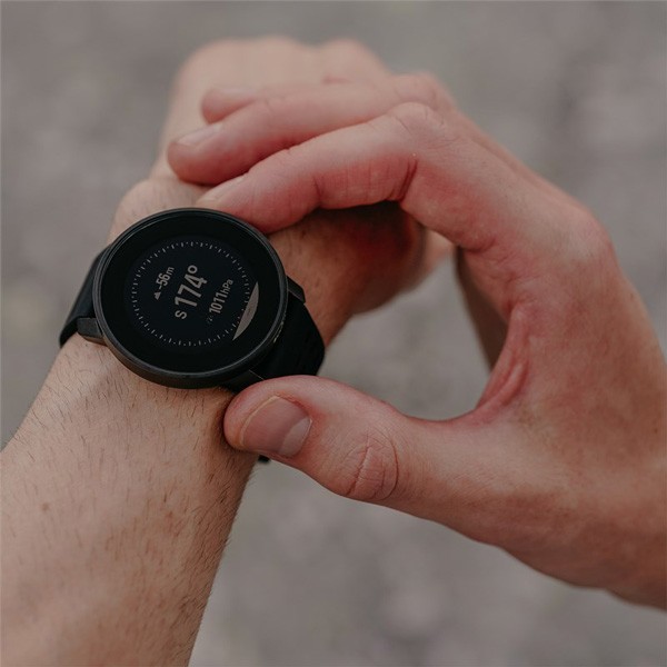 Suunto 9 Peak Pro All Black.